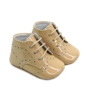 Botita bebé charol cordones
