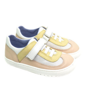 Deportiva Barefoot modelo Berlin Crios Blanditos